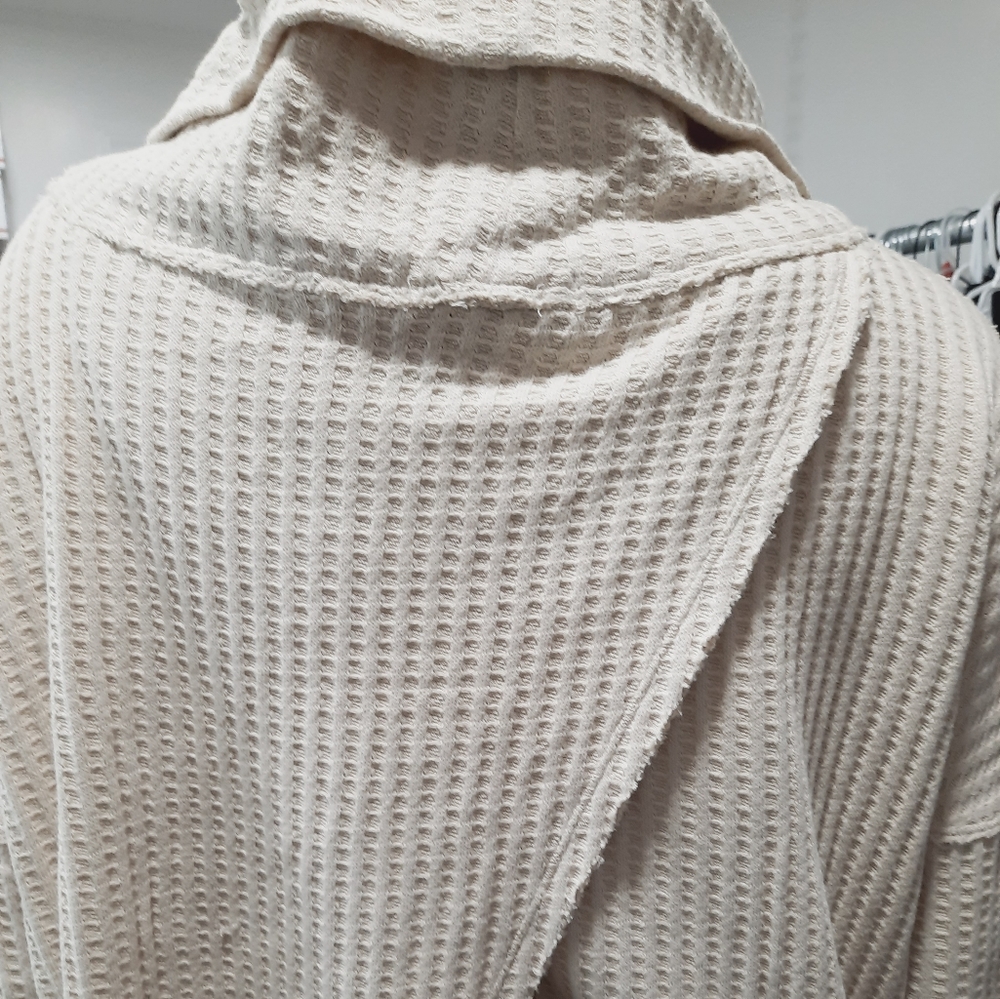 NEW Free People Juicy Long Sleeve Split Back Thermal Wafle Knit Oversized Top - Picture 4 of 14